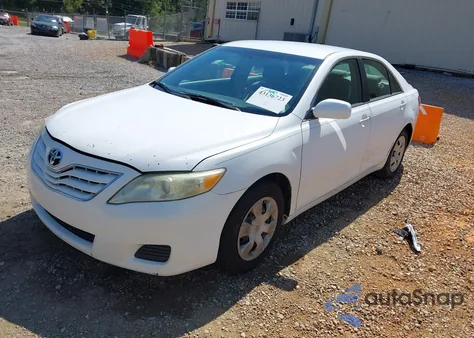 2010 Toyota Camry из США, поврежденный, VIN 4T1BF3EK0AU522717